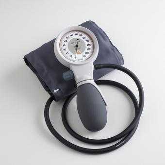 Blutdruckmessgerät GAMMA G5, im Reißverschluss-Etui Erwachsenenmanschette